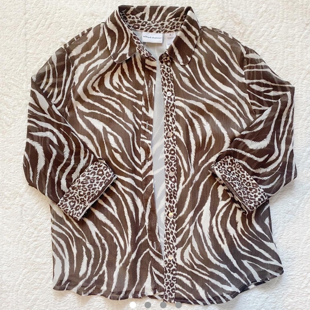 BROWN ZEBRA PRINT BUTTON UP SHIRT